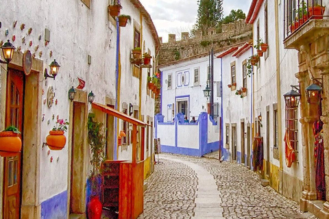 Óbidos/Nazaré/Alcobaça/Mafra Private Tour ab Lissabon 9 StundenLissabon: Ganztages Durch Lands der Zisterzienser-Tour