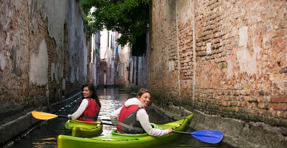 Venice: Guided Canal Kayak Tour at Day, Night, or Sunset