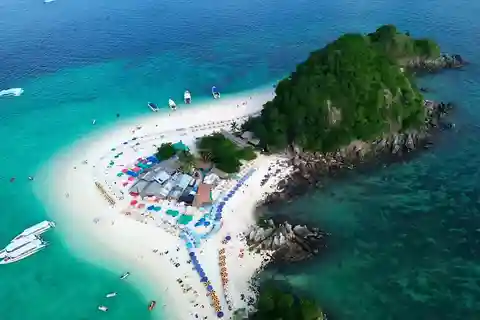 Phuket: ATV-tur med Khai-øerne og elefantbadning