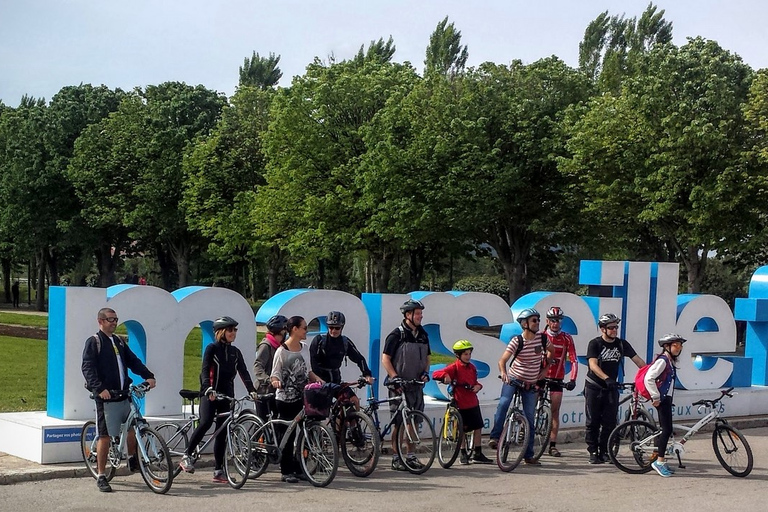 Marseille en Calanques ebike tour hele dagVan Calanques tot de stad Marseille