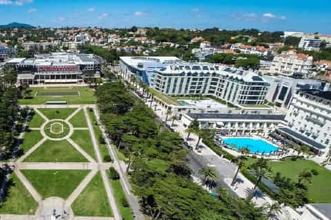 From Lisbon: Half-Day Sintra & Cascais Private Tour