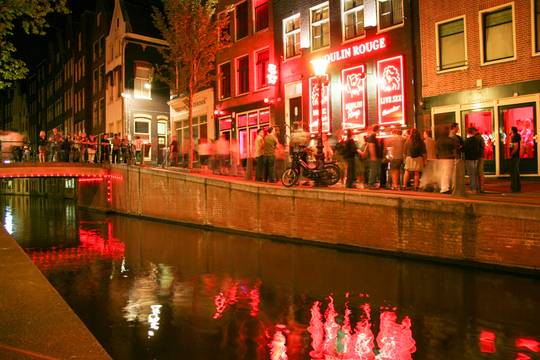 Amsterdam: 1.5-Hour Walking Tour of the Red Light District Tour in English or Dutch