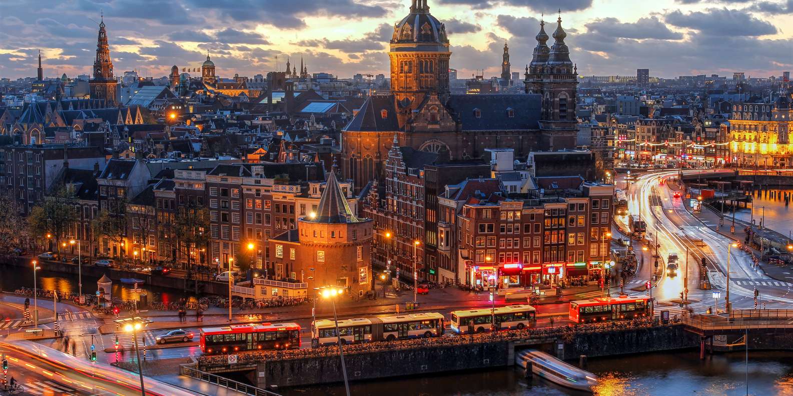 Amsterdam: After Dark Red Light District Tour | GetYourGuide