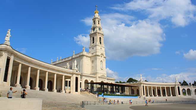 excursão fátima batalha nazaré e Óbidos saindo de lisboa