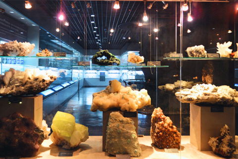 Beijing：Hutong Museum Cluster Tour—Culture, Temples & Life