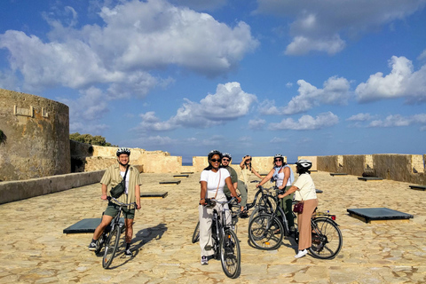 Chania: City Highlights Small Group Bike Tour