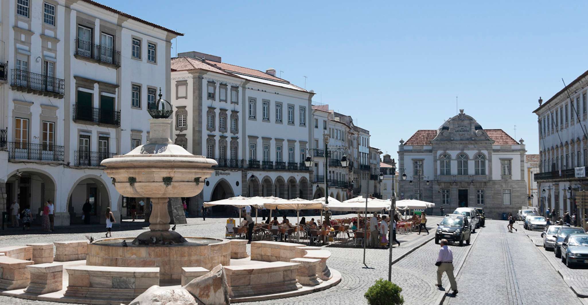 Evora privata con tour del vino giornata intera - Hizvo