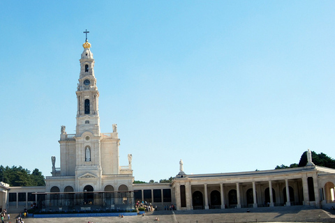 Excursão particular de meio dia a Fátima saindo de LisboaTour privado em inglês, francês, português ou espanhol