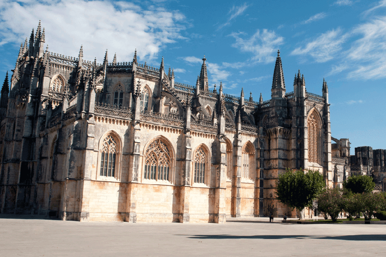 Excursão particular de meio dia a Fátima saindo de LisboaTour privado em inglês, francês, português ou espanhol