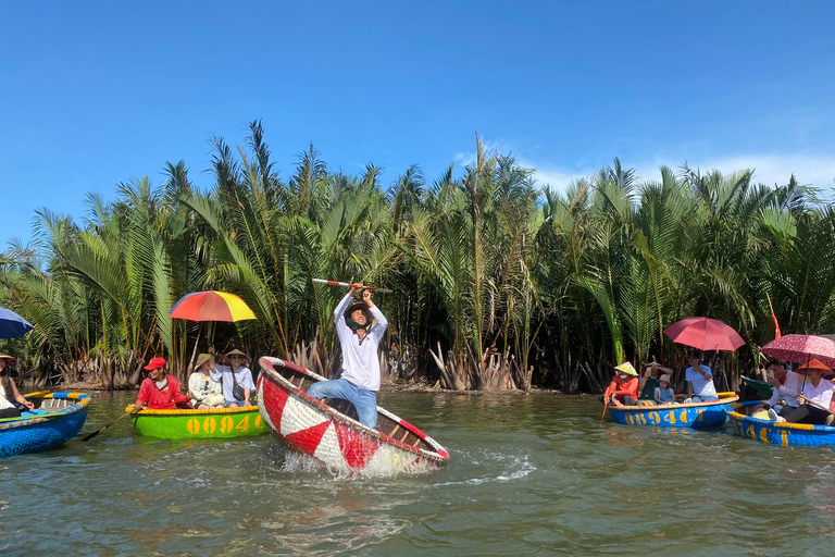 Explorer la forêt du village de cocotiers - Cam Thanh avec un guide touristique