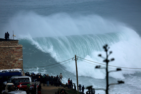 Full-Day Fatima, Batalha, Nazare en Obidos TourEnkele boekingen in het Spaans, Engels, Frans en Portugees