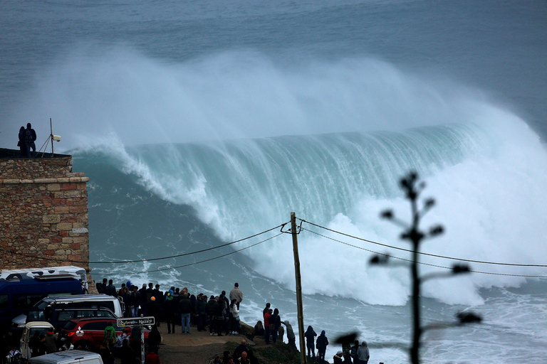 Full-Day Fatima, Batalha, Nazare en Obidos TourGroepsboekingen in het Spaans, Engels, Frans of Portugees