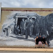 Collie: Mural Town Tour