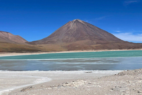 San Pedro de Atacama: 4-Day Uyuni Salt Flats Tour