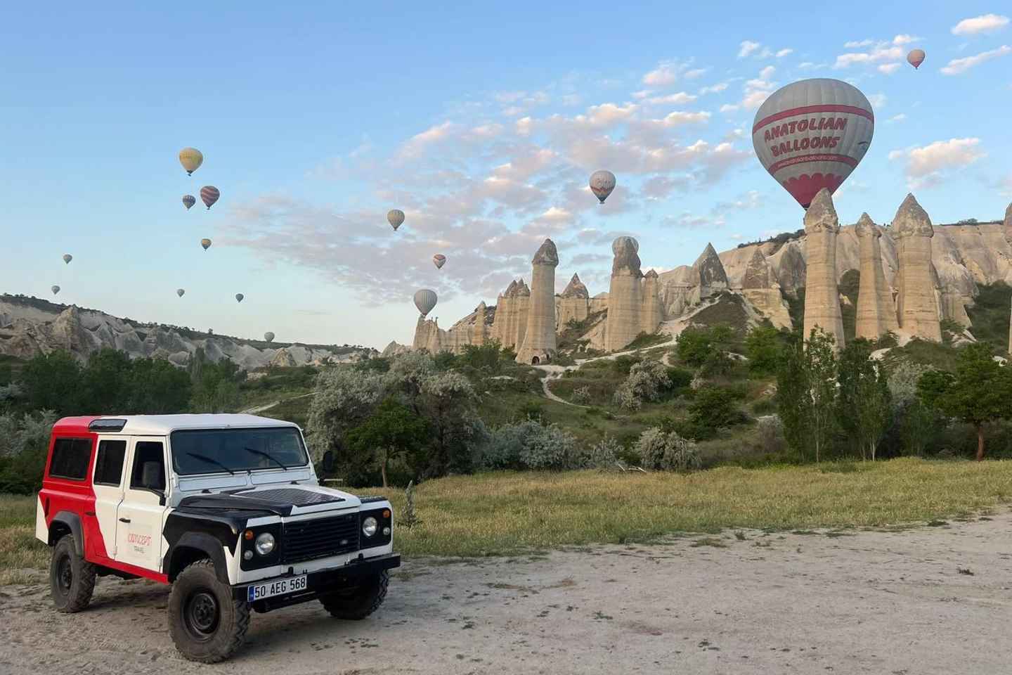 Cappadocia: 4x4 Jeep Safari Sunset and Sunrise