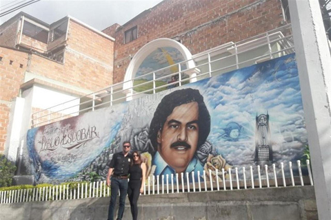 Medellín: 2 Days Pablo Escobar Tour