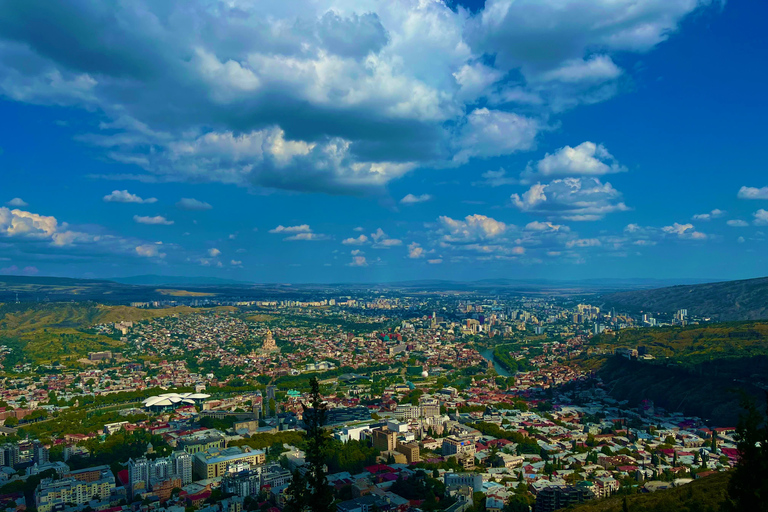 Tbilissi : circuit des 3 téléphériques avec déjeuner en optionVisite en groupe partagé ***3 HEURES***