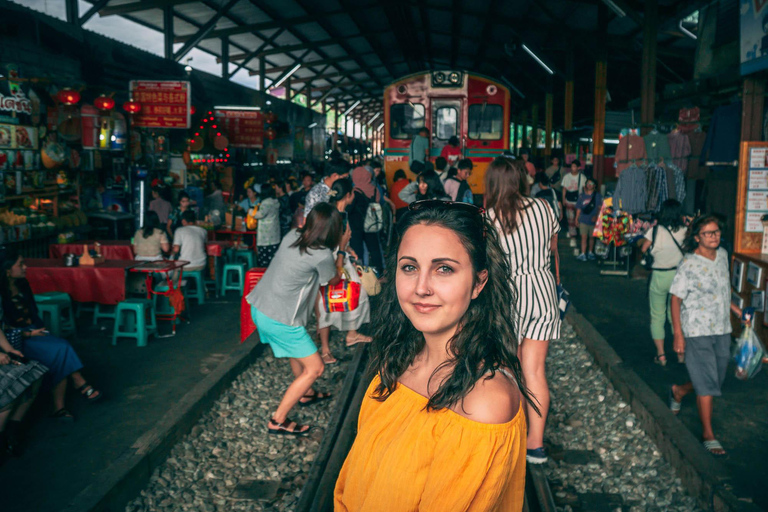 Desde Bangkok: Excursión de un día al Ferrocarril de Maeklong y al Mercado FlotanteBangkok: Ferrocarril y Mercado Flotante de Maeklong - Visita en grupo