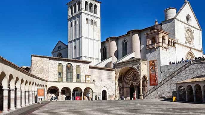 assisi tour per piccoli gruppi e basilica di san francesco