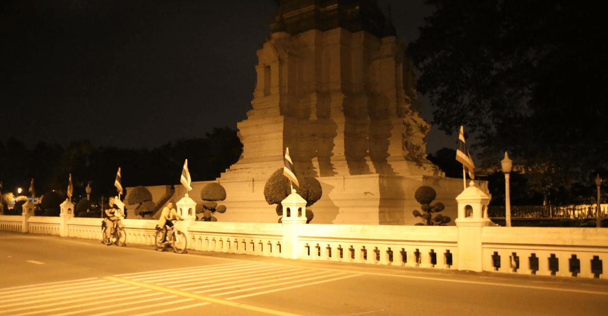 Ayutthaya: excursão de bicicleta ao pôr do sol de 3 horas