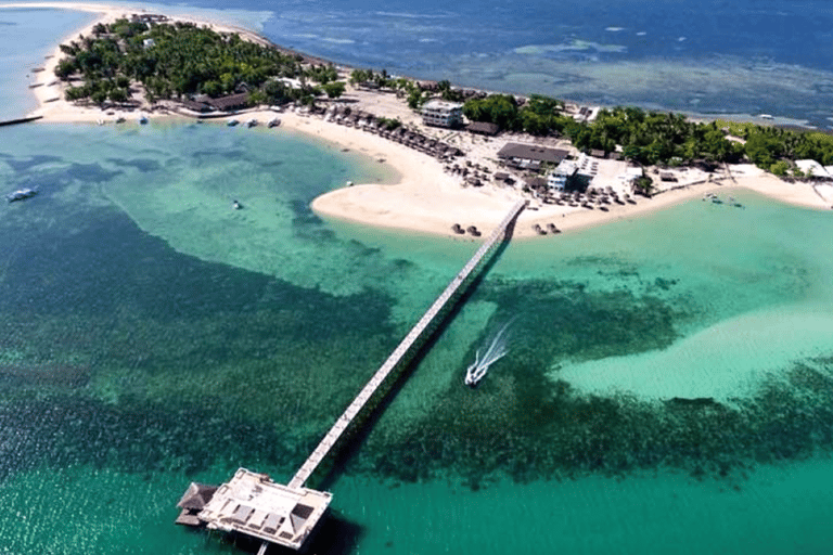 Bacolod: Lakawon Island Escape with Floating Bar Experience