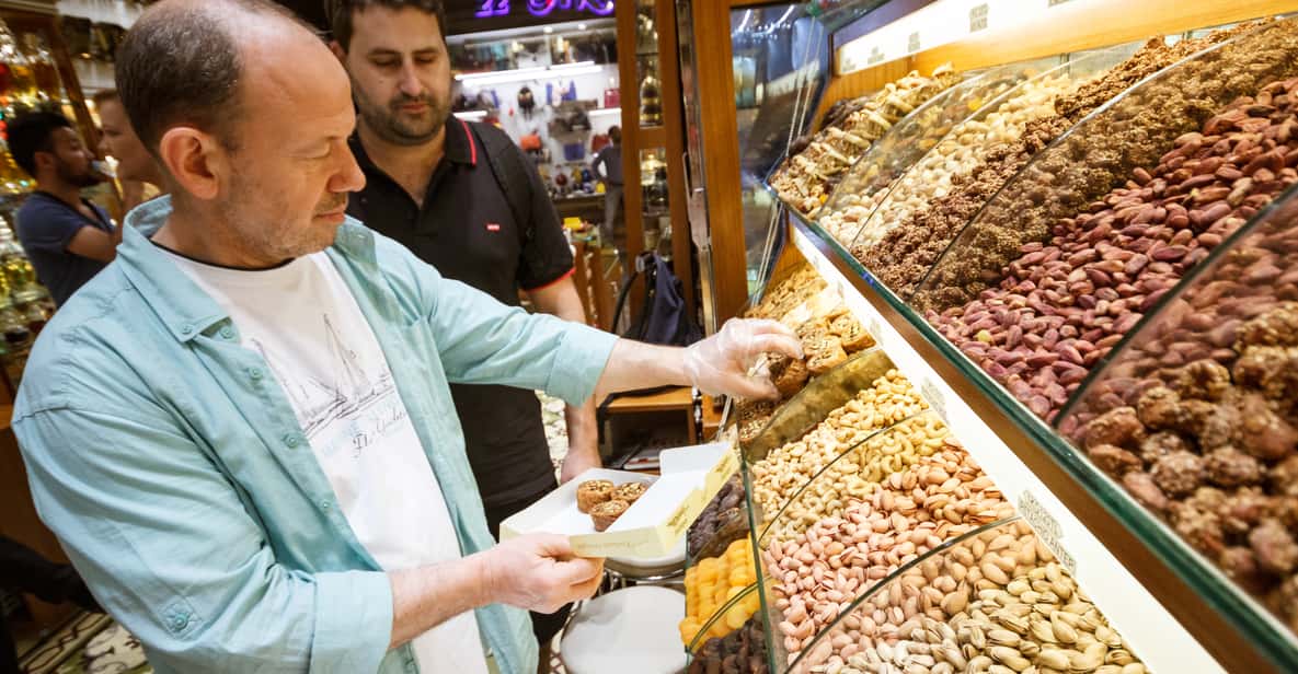 Secrets of Istanbul: 5-Hour Walking Tour with Lunch