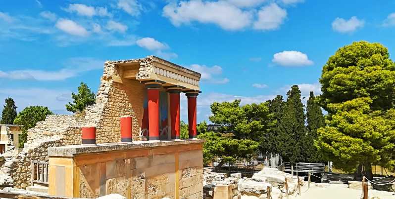 Full-Day Tour:Knossos Palace,Zeus Cave & Lassithi Plateau