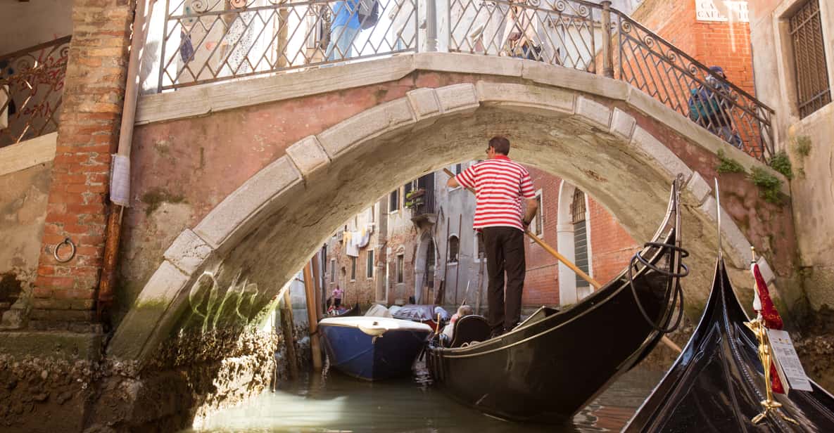 Venice: Grand Canal by Gondola with Commentary