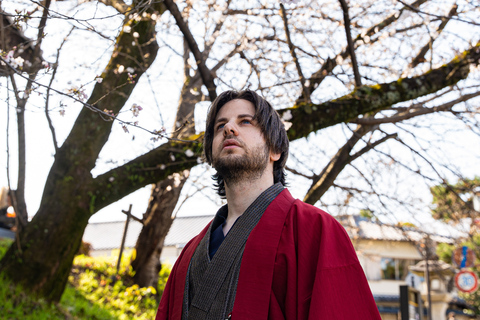 Kyoto: Private Kimono Photoshoot for Couples and Solo