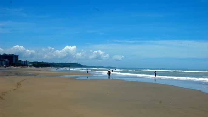 cox’s bazar sea beach inani beach + himchori tour