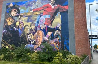 Rundgang zu George Best & der Geschichte des Rugby, East Belfast