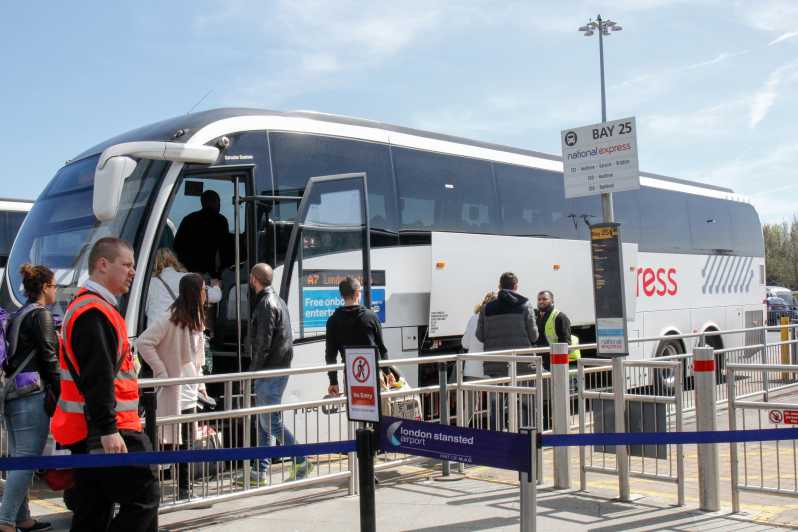 Stansted Airport: bustransfer naar het centrum van Londen