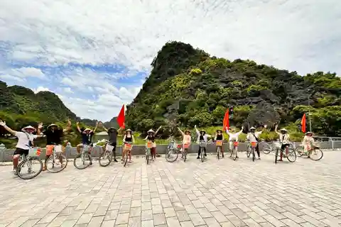 Hoa Lu Tam Coc Mua cave Day trip, best price - best selling