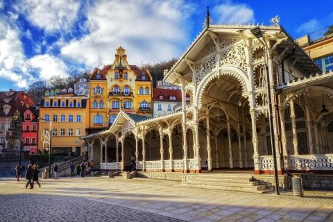 From Prague: Day Trip to Karlovy Vary with Hotel Transfers