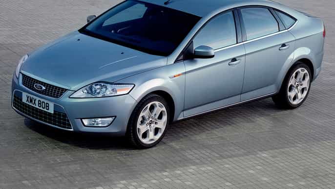 private transfer leeds bradford airport to leeds city