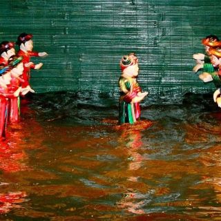 Ho Chi Minh City: spettacolo di marionette sull'acqua e crociera con cena