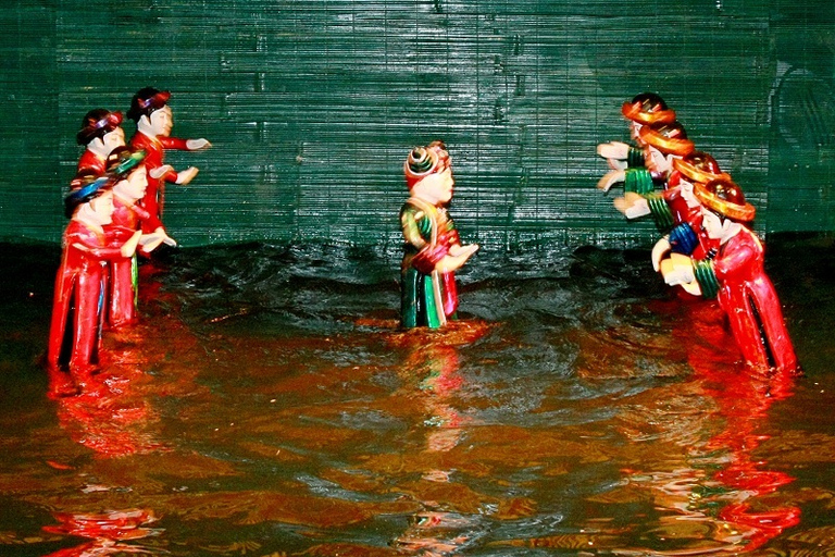 Ho-Chi-Minh-Stadt: Wasserpuppen-Show & Dinner-Bootsfahrt