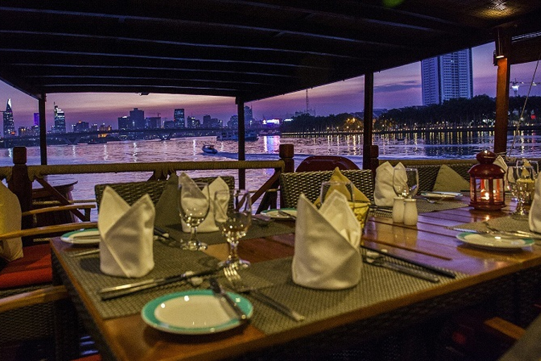 Ho Chi Minh City: Water Puppet Show and Dinner Cruise