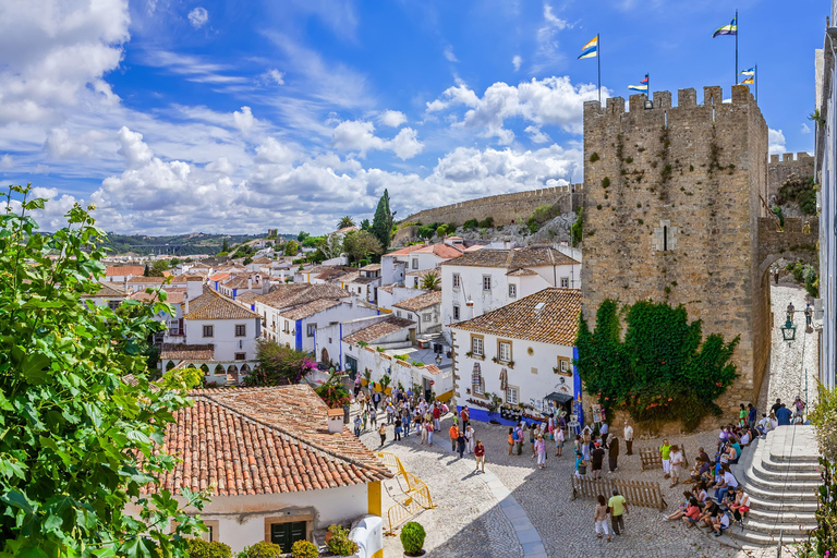 Lissabon - en liten grupp Tur i liten grupp till Fátima, Batalha, Nazaré &amp; ÓbidosDagsutflykt Fatima, Batalha, Nazare och Obidos på engelska