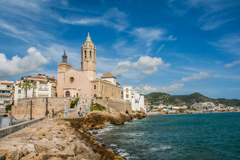 Vanuit Barcelona: Privé dagvullende tour door Tarragona en SitgesVanuit Barcelona: privétour van een hele dag door Tarragona en Sitges