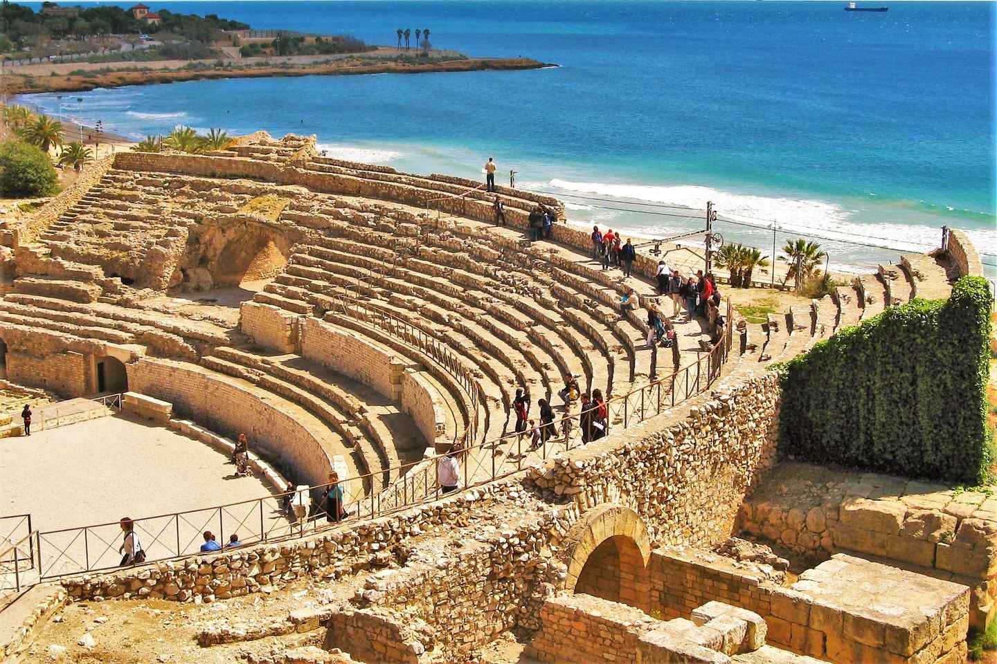 From Barcelona: Private Full-Day Tarragona and Sitges Tour - From Barcelona: Private Full-Day Tarragona and Sitges Tour