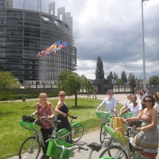 Wycieczka rowerowa z przewodnikiem po centrum Strasburga z lokalnym