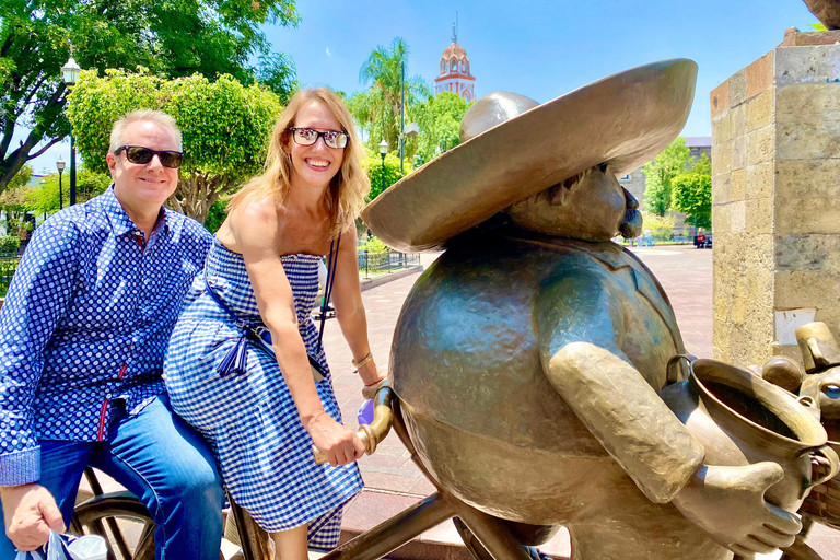 Tlaquepaque and Tonala Private Full-Day Tour