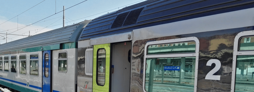 Reggio Di Calabria : Train de/vers l'aéroport