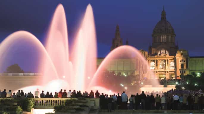 barcelona montjuic magic fountain night tour