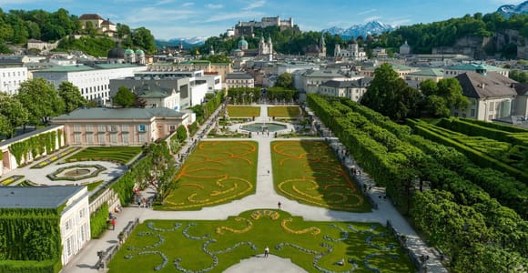 Ab Wien: Tagestour Salzburg und Alpenseen