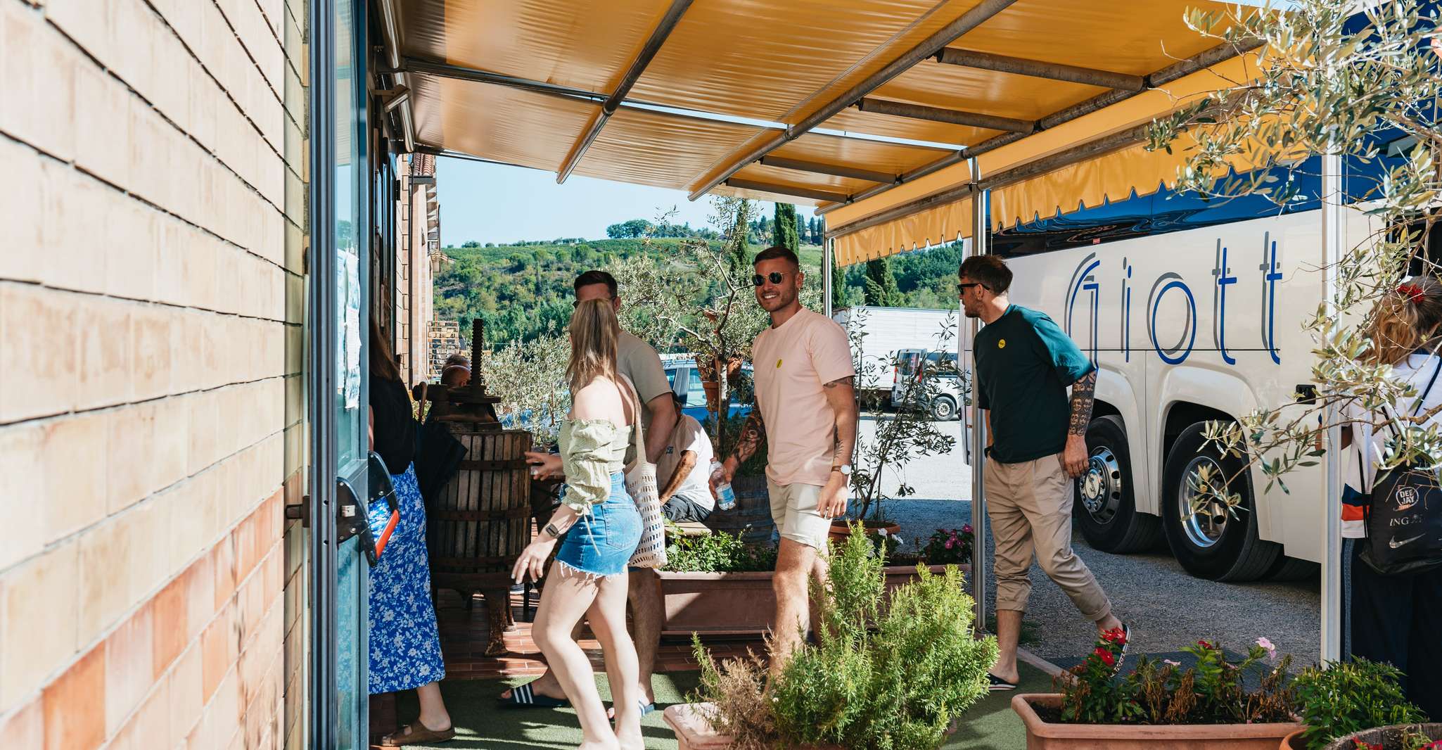 Florence: Chianti Wineries Tour with Wine Tasting photo 7