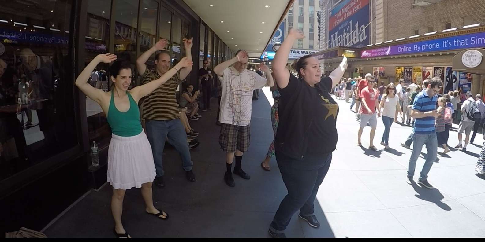 特内里费音乐进化秀--壮观之夜！, image size:1585x792