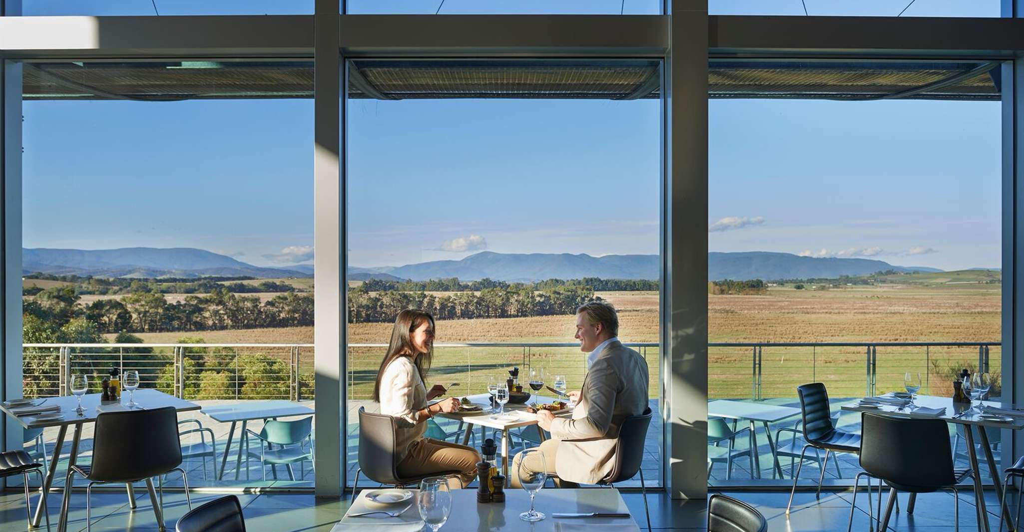 Yarra Valley,Yering车站Winery旅游与午餐 - Hizvo