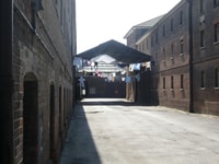 Chatham Historic Dockyard, Call the Midwife Tour - Housity